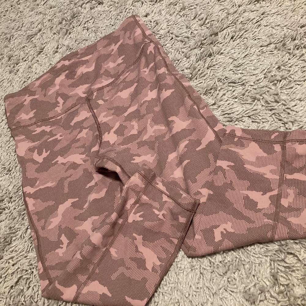 Athleta Crop Leggings